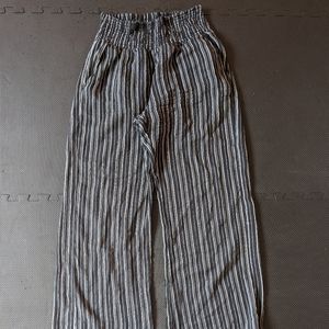 Billabong wide leg linen pants